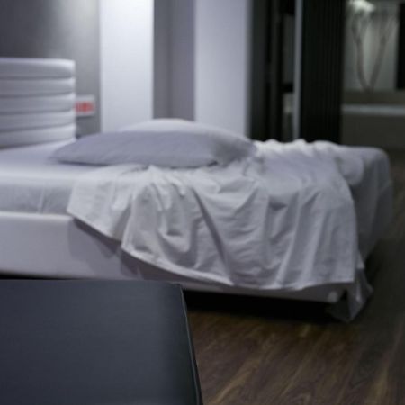 Luv Motel Joinville Exterior photo